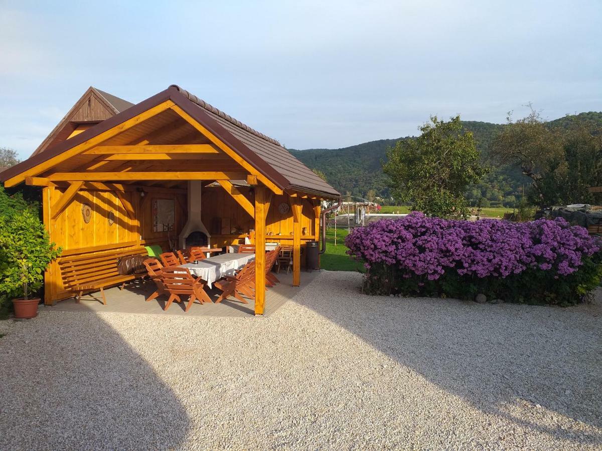 Penzión Anika Krasnohorska Dlha Luka Exterior foto
